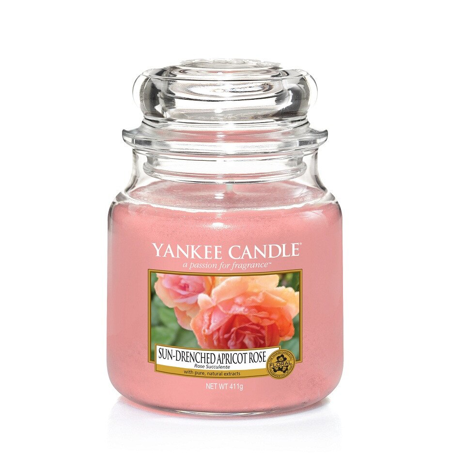 Lumanare Parfumata Borcan Mediu Sun Drenched Apricot Rose, Yankee Candle